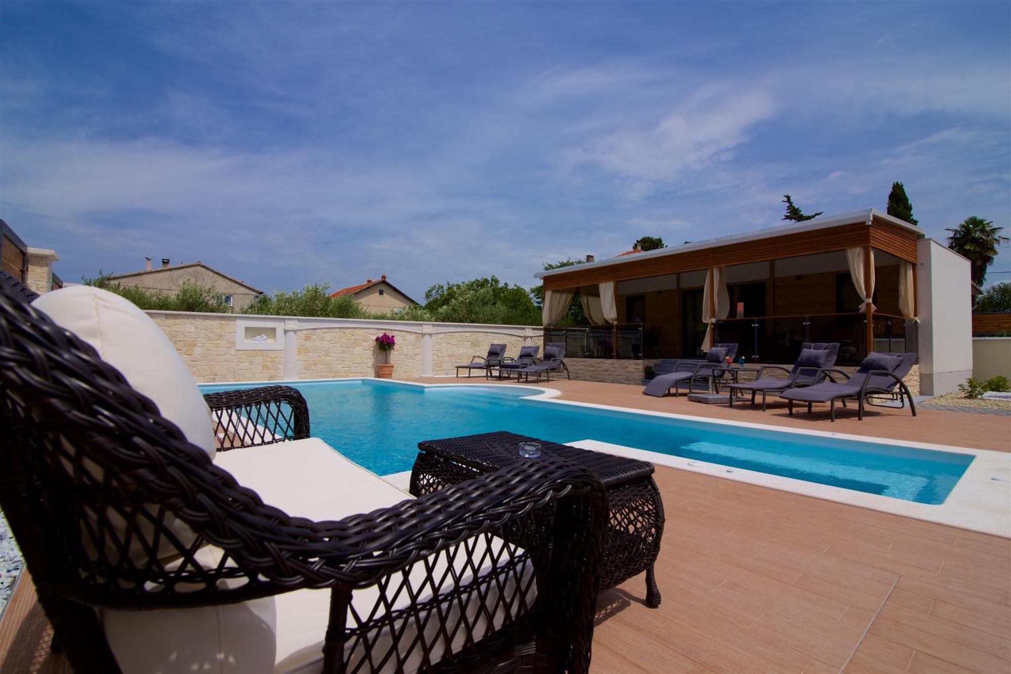 Tomica Apartments With Pool Biograd Na Moru Eksteriør bilde