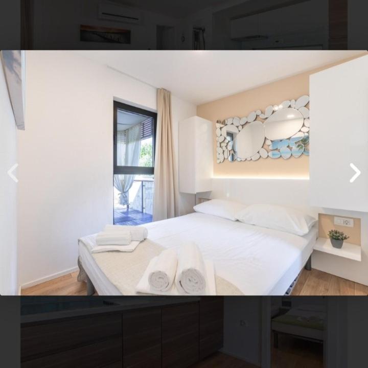 Tomica Apartments With Pool Biograd Na Moru Eksteriør bilde