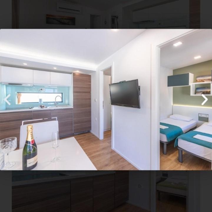 Tomica Apartments With Pool Biograd Na Moru Eksteriør bilde